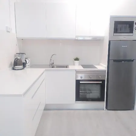 Apartamento A 200m Del Mar Apartman *